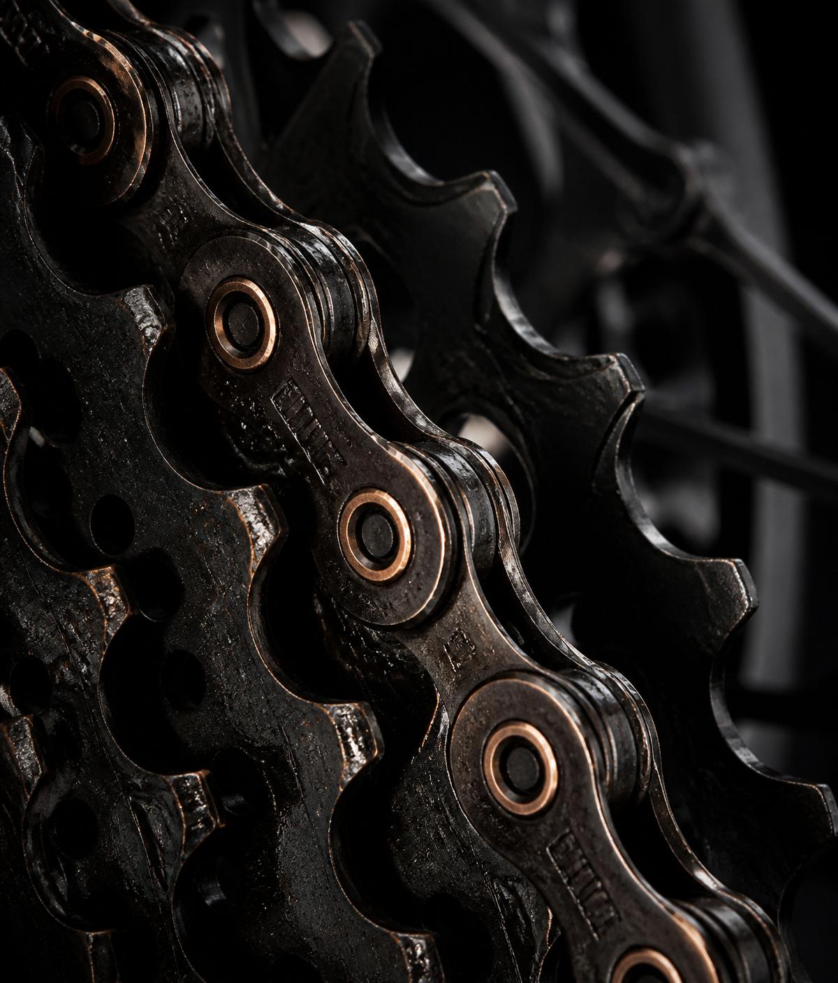 Macro of chain and cassette in copper light